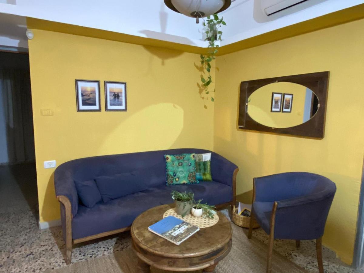 Juha'S Guesthouse - Zarqa Bay Jisr ez Zarqa Dış mekan fotoğraf