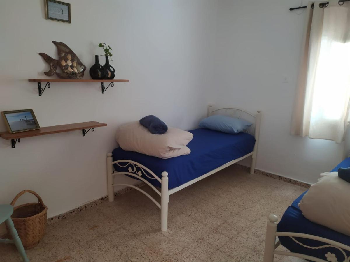 Juha'S Guesthouse - Zarqa Bay Jisr ez Zarqa Dış mekan fotoğraf