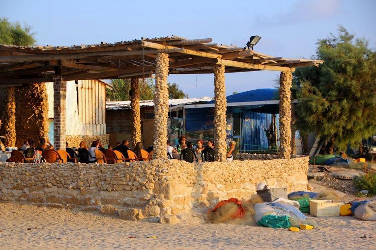 Juha'S Guesthouse - Zarqa Bay Jisr ez Zarqa Dış mekan fotoğraf