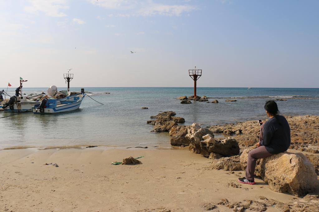 Juha'S Guesthouse - Zarqa Bay Jisr ez Zarqa Dış mekan fotoğraf