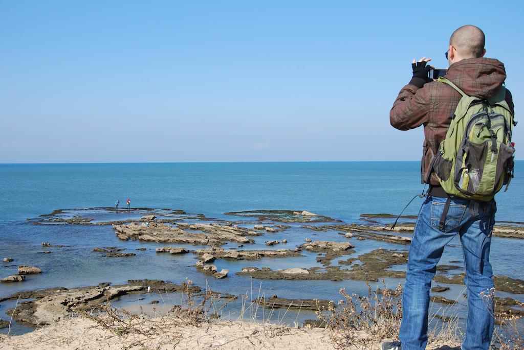 Juha'S Guesthouse - Zarqa Bay Jisr ez Zarqa Dış mekan fotoğraf